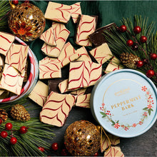 Load image into Gallery viewer, Merry & Bright Gift Set